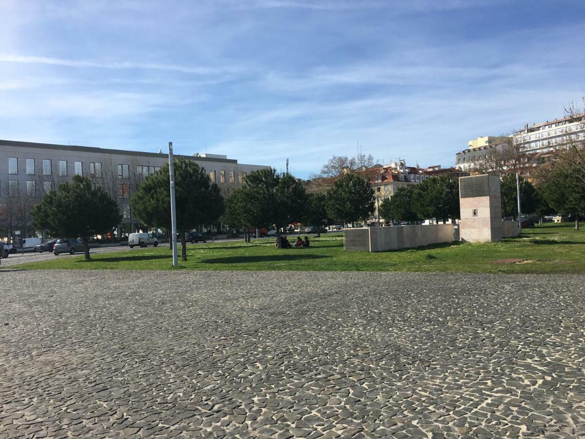Lisbon Tejo Apartment Best Location With River View Bagian luar foto